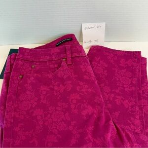 🆕 Women’s Charter Club Pink Floral Skinny Ankle Pants – Size 10 🆕